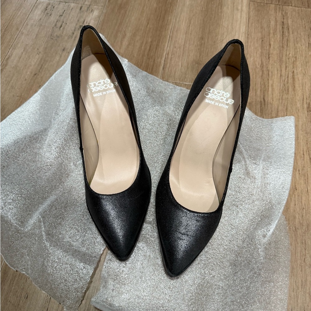 Andre Assous Elegant Pewter Black Gray Pointed Toe Heels - Picture 3 of 7